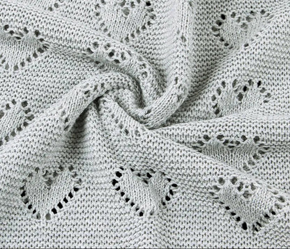 Heartloom Knitted Baby Blanket – Love Heart Soft Windproof Quilt for Newborns & Infants