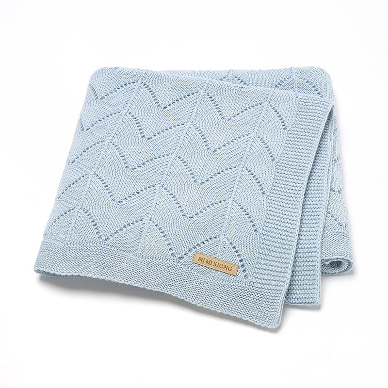 SoftRipple Blanket – Wavy Cut-Out Knitted Baby Blanket, Solid Colour Quilt for Newborns & Infants